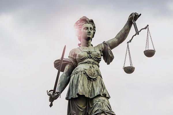 İşçilik Alacaklarında İhbar Tazminatı
